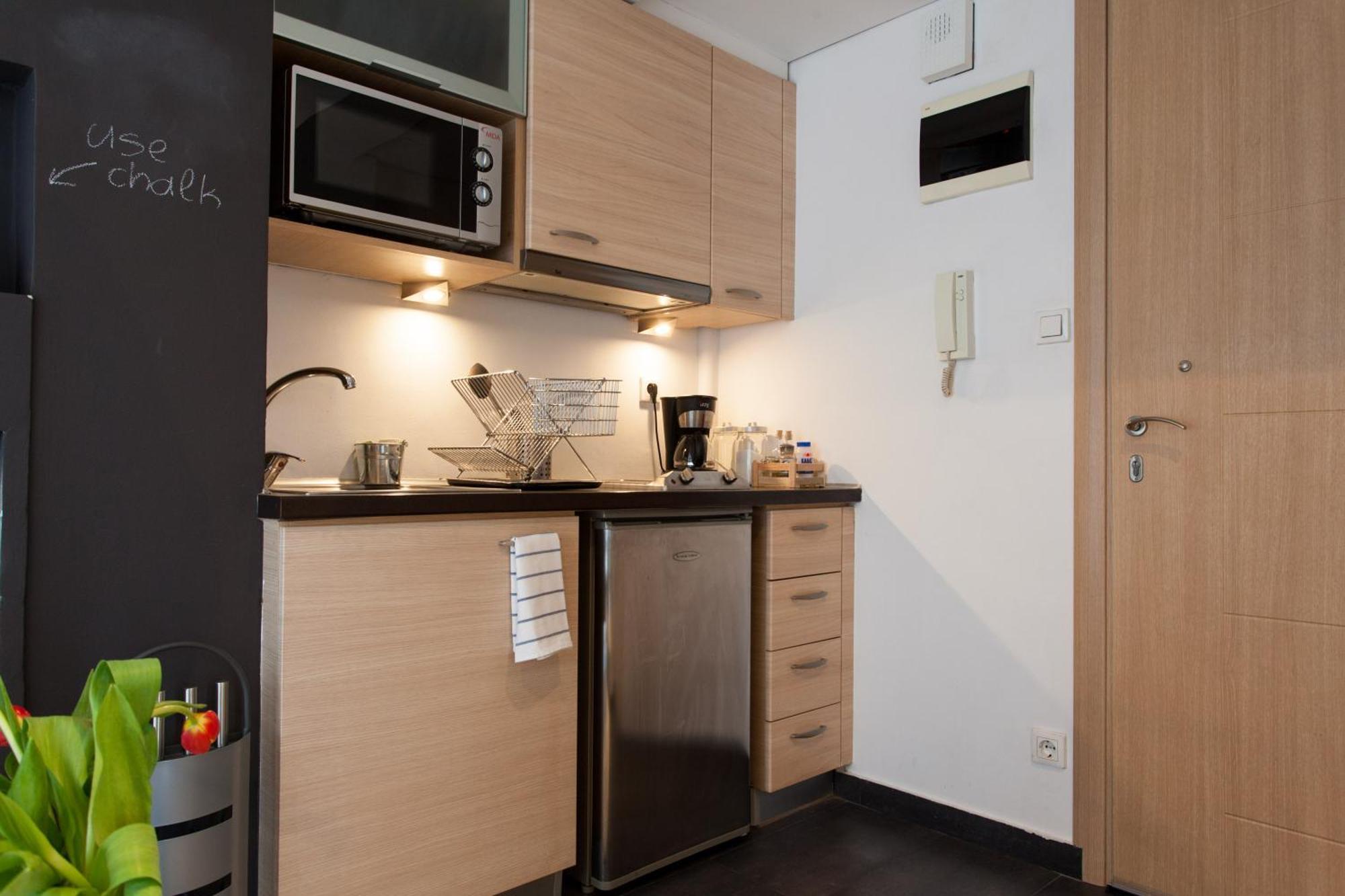 Homz Studios Neapolis Athens Ngoại thất bức ảnh