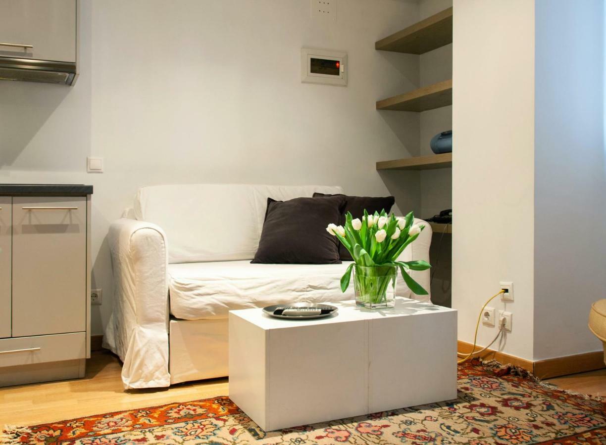 Homz Studios Neapolis Athens Ngoại thất bức ảnh